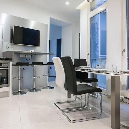 Apartment Downtown Ulloi 3 Boedapest Buitenkant foto