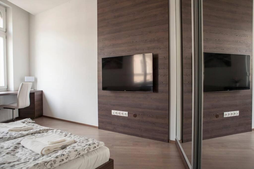 Apartment Downtown Ulloi 3 Boedapest Buitenkant foto